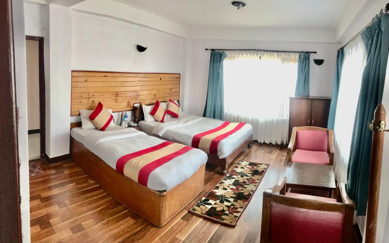 Mount Everest Hotel & Resort Nagarkot Exterior foto