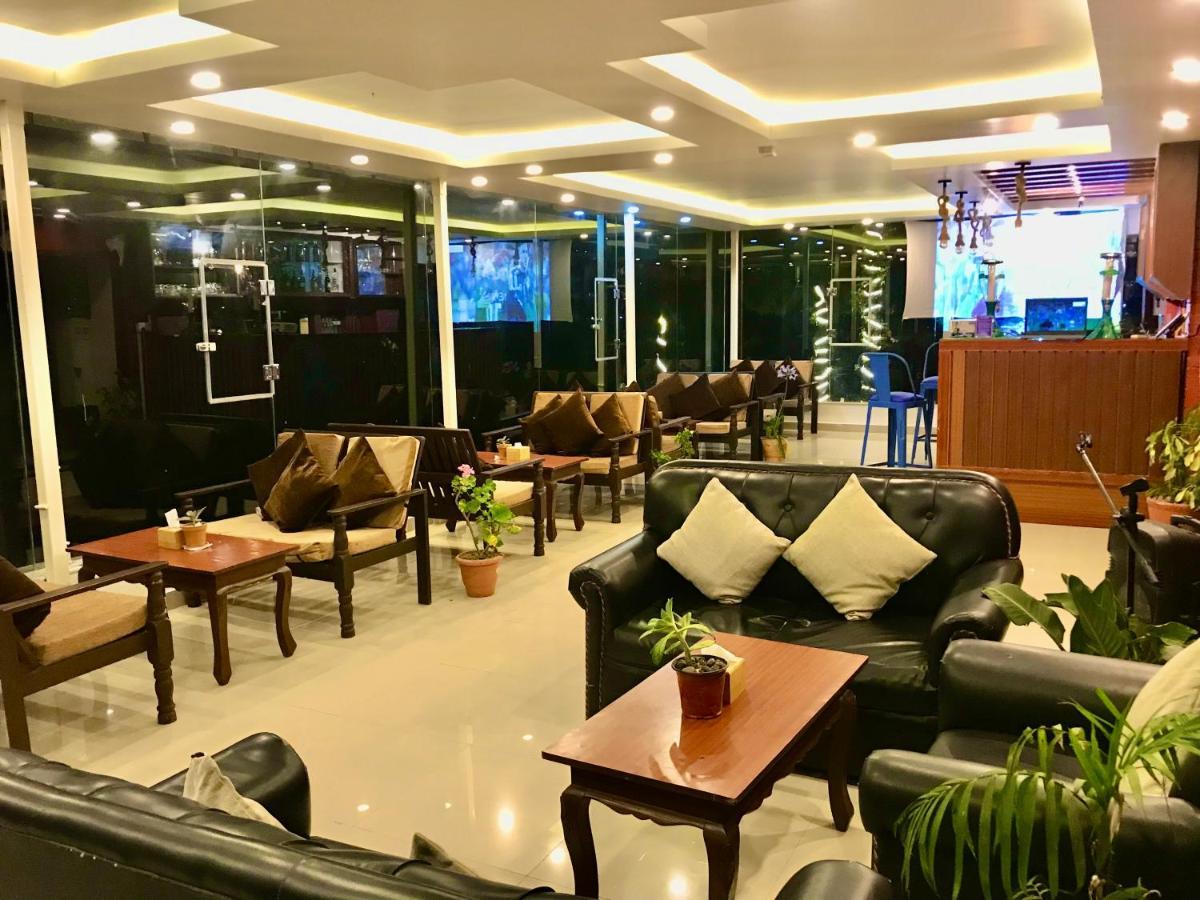 Mount Everest Hotel & Resort Nagarkot Exterior foto