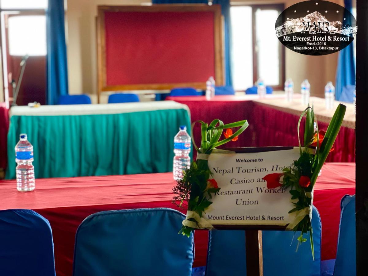 Mount Everest Hotel & Resort Nagarkot Exterior foto